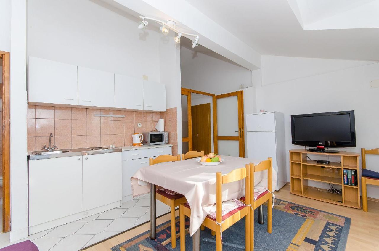 Apartments Zoran Drvenik  Extérieur photo